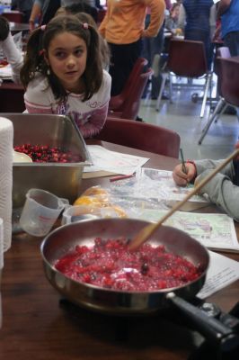Cranberry Science
At a special event highlighting all things cranberry, 80 Rochester Memorial School third-graders explored the different attributes of the fruit using all of their senses in curriculum-based science and math activities. Photos by Laura Pedulli.
