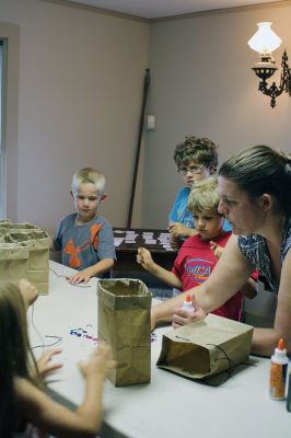 Mattapoisett Historical Society
Ever tried eating a salty piece of hard tack, made your own signal flags, or learned to tie nautical knots? Some pint-sized future sailors at the Mattapoisett Historical Society Museum learned about what it was like to be a sailor back in the whaling days, with a little bit of history sneaked into all the fun and games. Photos by Jean Perry
