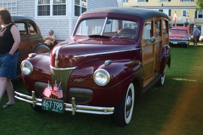 Car Show
2009 Mattapoisett Heritage Days started on Friday August 7, 2009 with an antique car show and a cookout dinner at Shipyard Park. Photo by Anne O'Brien-Kakley
