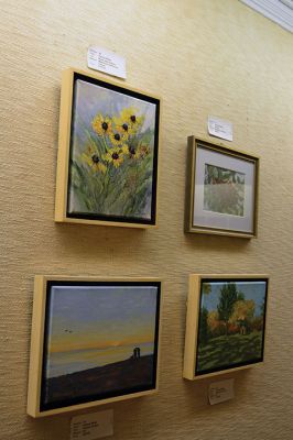 Small Works on the Wall
Come see the collections of local artists with smaller-scale artwork (and smaller-scale price tags) during the Marion Art Center’s holiday show, “Small Works on the Wall.”  Photo by Jean Perry
