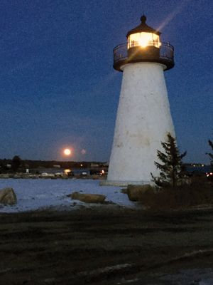 Ned’s Point
Penny Sargent sent in this picture of the full moon at Ned’s Point.
