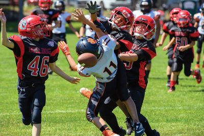 ORR Pop Warner
The ORR Pop Warner football team, led by Coach David Medeiros, topped off an undefeated season on Sunday with a 27-12 win over Taunton. Photos courtesy Phil Mello
