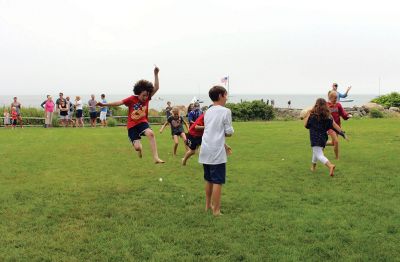 Point Connett Summer
Every year around the 4th of July, the children of Point Connett parade through the neighborhood decorated for the 4th.A small event follows for the kids with activities (a potato sack race, egg-in-spoon race, 3-legged race, hoolahoop contest). Photos courtesy Lauren Hawkins
