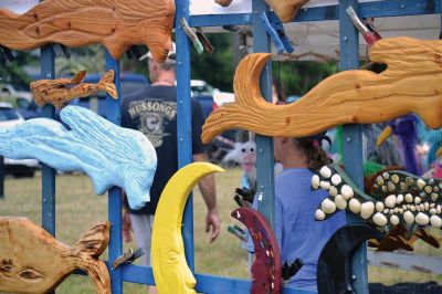 Farmers, Families, Fiddles 
Along with the sun on Saturday came the crowds to the Rochester Country Fair. Kid’s activities that were canceled on Friday resumed on Saturday under a blue sky. Photos by Jonathan Comey
