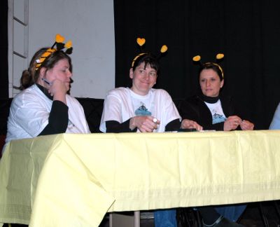 Lizzie T's Spelling Bee
Elizabeth Taber Library's First Annual Lizzie T's Spelling Bee. March 8, 2007
Team: Seaside School Sea Bees; Rania Lavranos, Diane Hartley, & Gail Strom

