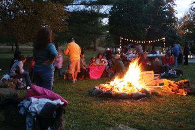 Silvery Moon
The Mattapoisett Land Trusts fourth annual Salty Silvery Moon Soiree at Dunseith Gardens on Saturday, October 23 attracted throngs of lovers of campfires, smores, old-fashioned storytelling and cider. Photos by Laura Pedulli.
