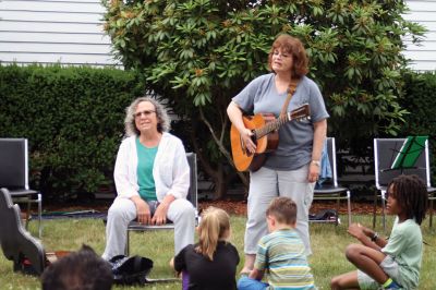 7th Annual Massachusetts Walking Tour
The 7th annual Massachusetts Walking Tour walked into Mattapoisett village on June 23. Joined by local musicians, the concert on the grounds of the Mattapoisett Congregational church was enjoyed by young and old alike. Photos by Marilou Newell
