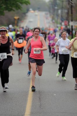 7th Annual Women’s Fund Tiara Mother’s Day 5K
There was a huge turn out for what has now become a Mother’s Day tradition, the 7th Annual Women’s Fund Tiara Mother’s Day 5K . Photos by Felix Perez
