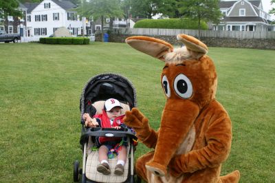 I Found the Aardvark!
Mattapoisett residents turned out for FOX 25 Morning News' live broadcast from Shipyard Park on Friday, June 6, 2008 and took time to pose with The Wanderer's aardvark.
