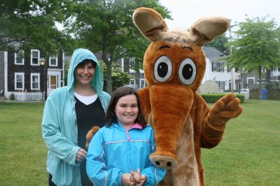 I Found the Aardvark!
Mattapoisett residents turned out for FOX 25 Morning News' live broadcast from Shipyard Park on Friday, June 6, 2008 and took time to pose with The Wanderer's aardvark.
