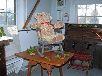 Beary Christmas
The Mattapoisett Historical Museum and Carriage House held its annual Holiday Open House on Sunday, December 3. The museum was decorated in holiday greens and offered exhibits from holidays past. (Photo by Robert Chiarito).
