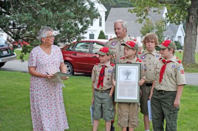 Seeds of Liberty
Susan Adams of the Green Ways Committee and members of Rochester Boy Scout Troop 31 who participated in the recent dedication of a newly-planted Liberty Elm tree on the front lawn of the Plumb Memorial Library in Rochester included (from left) Sam York, Scoutmaster Mr. Bernier, Jeremy Stubbs, Chris Bernier, and Chad Underhill. (Photo by Kenneth J. Souza).

