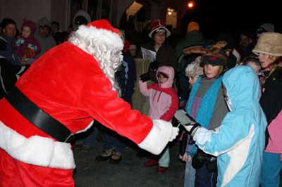 Santa Sighting
Santa arrived courtesy of the Rochester Fire Department for the town's annual Christmas Tree Lighting held outside Town Hall on Monday evening, December 8, 2008. (Photo by Kenneth J. Souza).
