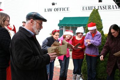 Rochester Carolers
On December 10, 2011, Rev. Leo Christian of the Rochester First Congregational Church led a group of carolers at the Plumb Corner Holiday Celebration. Photo by Robert Chiarito.
