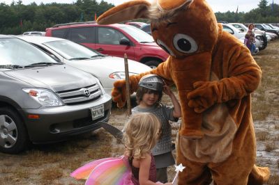 An Aardvark in King Richard's Court
The Wanderer Aardvark visits King Richard's Fair
