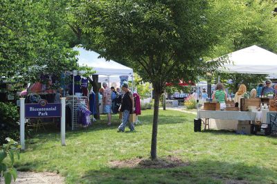 Arts in The Park
The Marion Art Center held its annual Arts in The Park event on Saturday morning at Bicentennial Park, and right down Main Street was the First Congregational Church held its annual Lobster Roll sale at Penny Pincher's. Photos by Mick Colageo
