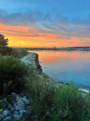Sunrise in Mattapoisett
Sunrise in Mattapoisett. Photo by Cecile Callahan
