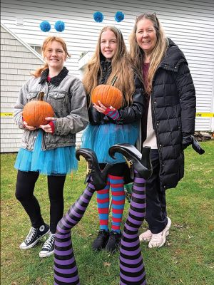 Mattapoisett Lions Club’s fall festival
Mattapoisett Lions Club’s fall festival. Photo by Jeanne Hopkins

