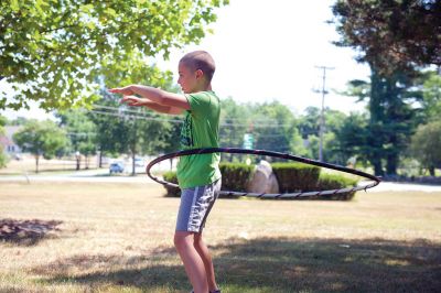Hula Hooping
On Saturday, July 23, kids at the Plumb Library in Rochester tried a little hula hooping with Pinto Bella. The event is part of the library’s summer reading theme of health and wellness. Photos by Colin Veitch
