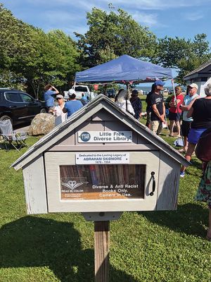 Juneteenth
John Excellent spoke from the heart, as Tri-Town Against Racism celebrated the Juneteenth holiday by dedicating Rochester’s new Little Free Diverse Library in honor of Abraham Skidmore. Photos courtesy Tri-Town Against Racism
