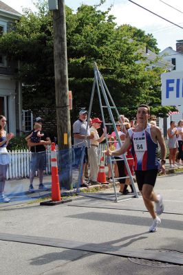 Mattapoisett Road Race
Will Benoit and Margot Appleton defended their respective men’s and women’s titles in the July 4 Mattapoisett Road Race, and competitors were greeted by favorable weather for the 9:00 am start. Photos by Mick Colageo
