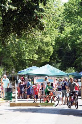 Annual Super Duper Fun Fair
Did you make it out to the First Congregational Church’s Annual Super Duper Fun Fair this past Saturday, July 25? Main Street was alive with the colors of summer fun in Marion for the annual event that everyone in town looks forward to. Photos by Jean Perry
