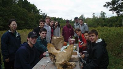 Rochester Land Trust
Ten students from Tabor Academy and three teachers helped Rochester Land Trust volunteers with a major project on Church’s Field River Trail on Wednesday, September 28.
