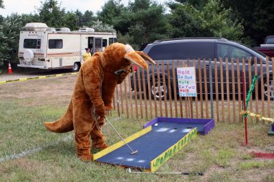 Aardvark at the Fair
The Wanderer's aardvark visited the Rochester Country Fair on August 22, 2009 and took some time to see the sights and pose with some visitors.
