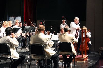 Seaside Symphony
The eleventh annual Buzzards Bay Musicfest was held in the Fireman Performing Arts Center of Tabor Academy in Marion on July 11-14, 2007 under the direction of Maestro Russell Patterson. (Photo by Robert Chiarito).
