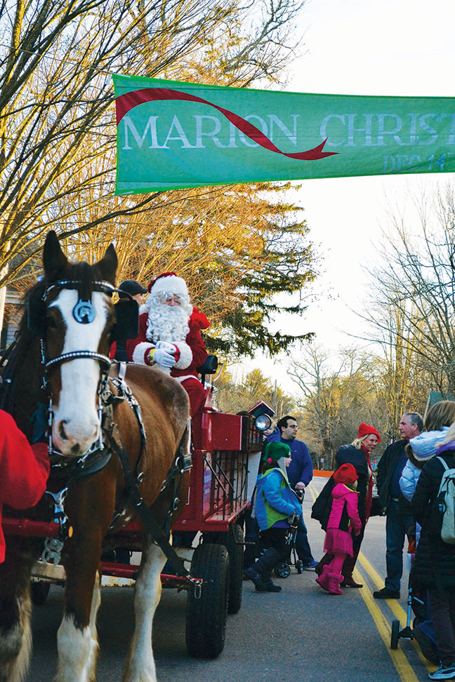 Marion Holiday Stroll a Christmas Classic