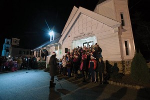 Rochester-Tree-Lighting-1