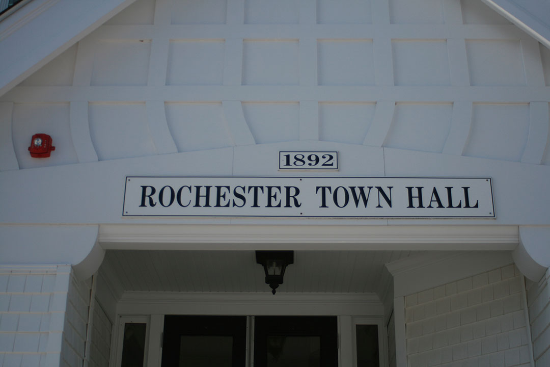 RO_town_hall_1