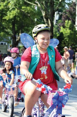 Marion 4th of July parade 
This year’s Marion July 4th parade was bigger and better than ever, with more spectators, more floats, and, yes, more candy! Photos by Jean Perry
