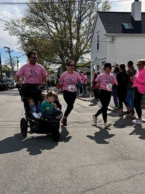 Run like a Mother 5k
Run like a Mother 5k. Photo by Robert Pina
