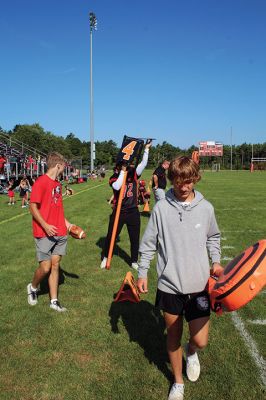 Old Rochester Youth Football 8U 
Old Rochester Youth Football 8U 
