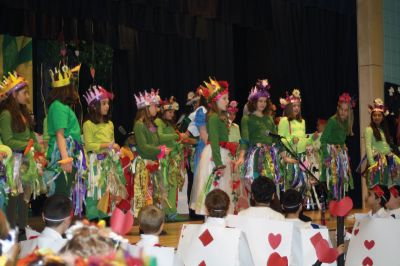 Alice in Wonderland
The Flowers on stage at 'Alice in Wonderland' presented by the Rochester Memorial School fourth grade. Directed by Mrs. Susan Ellis. January 26, 2012
