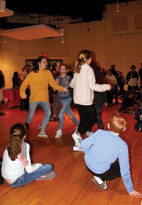 OR Celebrates Family Night
On February 8, Sippican School family outreach program ANCHOR hosted its first “OR Celebrates Family Night” at the school to feature the diversity and uniqueness of Old Rochester students and their families. Photos by Deina Zartman
