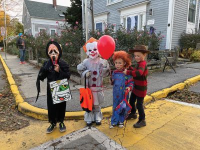 Halloween
Liza Appleby shared this Halloween photo taken in Marion.
