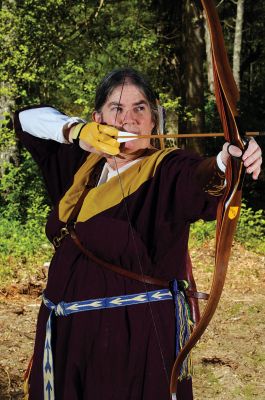 Society for Creative Anachronism
The Society for Creative Anachronism visited a farm in Rochester on Sunday, June 7 for its medieval armored combat competition, the 2015 Baronial Thrown Weapons and Archery Championship. The local SCA group, “The Barony of Smoking Rocks,” is a group of lovers of all things from Renaissance and medieval history, who fully immerse themselves in it with authentic costume and activities. Photos by Felix Perez
