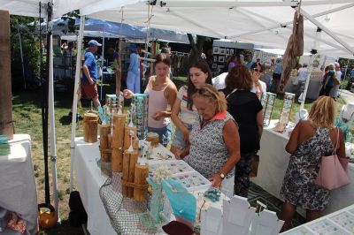 Arts in the Park
The Marion Art Center’s annual “Arts in the Park” event was greeted by a gorgeous weekend, as cars lined Marion’s streets and visitors strolled through Bicentennial Park, ducking into the shade of white tents to visit the many artisans and their goods. Patrons enjoyed live music outside the Art Center on Main Street, refreshments from a food truck and even visited with Elizabeth Taber. Photos by Mick Colageo
