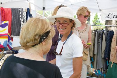 Arts in the Park
The Marion Art Center held its 2015 Arts in the Park on July 11. Local artists and crafters had the chance to display their talents to the community at Bicentennial Park off Main and Spring Streets. Photos by Colin Veitch
