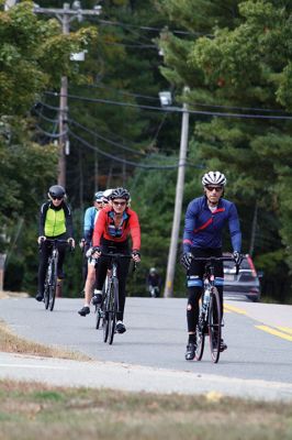 BBC Watershed Ride
The Buzzards Bay Coalition’s 13th annual Watershed Ride pedaled its way through the Tri-Town on Sunday, October 6, taking participants on three different courses that wound through the land that surrounds Buzzards Bay the way gold enfolds a pearl. A record 307 cyclists raised a record $213,000 for clean water this year. Photos by Jean Perry
