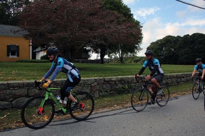 BBC Watershed Ride
The Buzzards Bay Coalition’s 13th annual Watershed Ride pedaled its way through the Tri-Town on Sunday, October 6, taking participants on three different courses that wound through the land that surrounds Buzzards Bay the way gold enfolds a pearl. A record 307 cyclists raised a record $213,000 for clean water this year. Photos by Jean Perry
