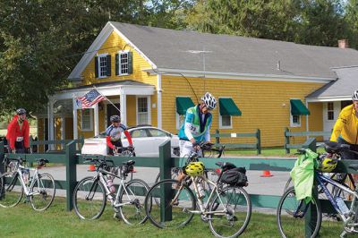 Buzzards Bay Watershed Ride 
It was a windy ride for the 120 participants of the 9th Annual Buzzards Bay Watershed Ride on October 4. From Westport to Falmouth, cyclists rode either the 75-mile or 35-mile route to raise funds for the Buzzards Bay Coalition, bringing in nearly $90,000. Riders paused at Eastover Farm in Rochester for a lunch break before continuing on for the remaining 35 miles. Photos by Colin Veitch
