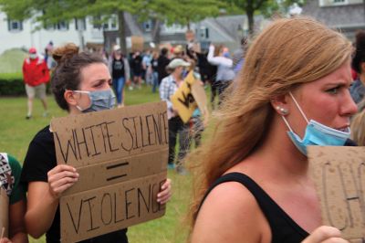 Black Lives Matter
Several hundred people marched from the Mattapoisett Park and Ride on North Street down to Shipyard Park on June 5 to participate in a “Black Lives Matter” protest organized by Bridgewater State University professor Sarah Thomas and Bristol Community College professor Stacie Hess and promoted by Tri-Town Against Racism. Photo by Mick Colageo
