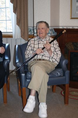 Boston Post Cane
Selectman Naida Parker presented Rochester’s oldest resident with the Boston Post Cane on February 20. Armand Cournoyer, 100, who now resides at the Sippican Healthcare Center, received the cane during a small ceremony while surrounded by friends and three generations of family members. Photos by Jean Perry
