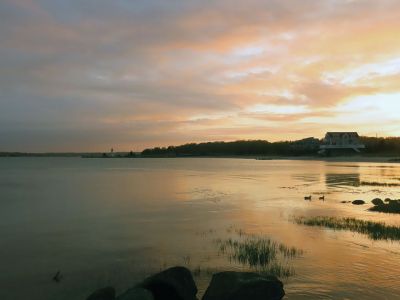 A beautiful sunset in Mattapoisett.
Photo by Faith Ball
