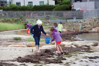 Be the Solution to Pollution
Mattapoisett Town Beach on Sunday, September 13, “Be the Solution to Pollution” Photo by Colin Veitch
