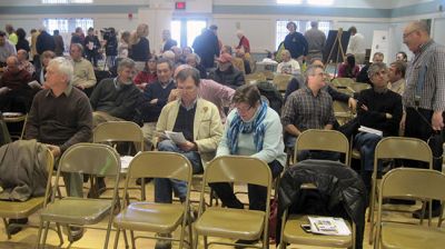 South Coast Bikeways
There is a vision in the South Coast for a 50-mile cohesive bike path system that will run from Rhode Island to Cape Cod. On March 27 at the South Coast Bikeway Summit, South Coast Bikeway Alliance Member and Fairhaven Selectman Bob Espindola, and President and Coordinator Julianne Kelly, welcomed a full house at the Fort Tabor Community Center in New Bedford to discuss biking.
