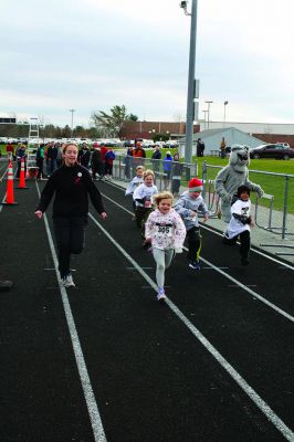 3rd Annual Bulldog Dash
Almost 200 runners and walkers braved the autumn wind chill to turn out for the third annual ORR Bulldog Dash on Saturday, November 24. The dash was held to raise funds for the purchase of an Automated External Defibrillator (AED) for the athletic department as well as to purchase equipment for the Cross Country teams. Photos by Paul Lopes
